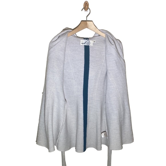 Rosie Neira Cardigan Hoodie Woodland Fairy Boiled Wool Anthropologie Ivory XS - Picture 4 of 12